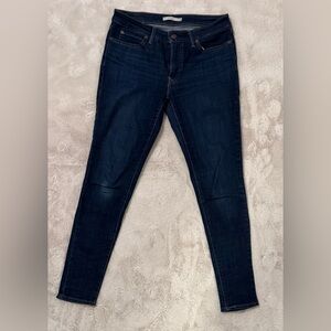 Levi's 711 Skinny Women's Dark Indigo‎ Skinny Jeans
(Listing #40)
